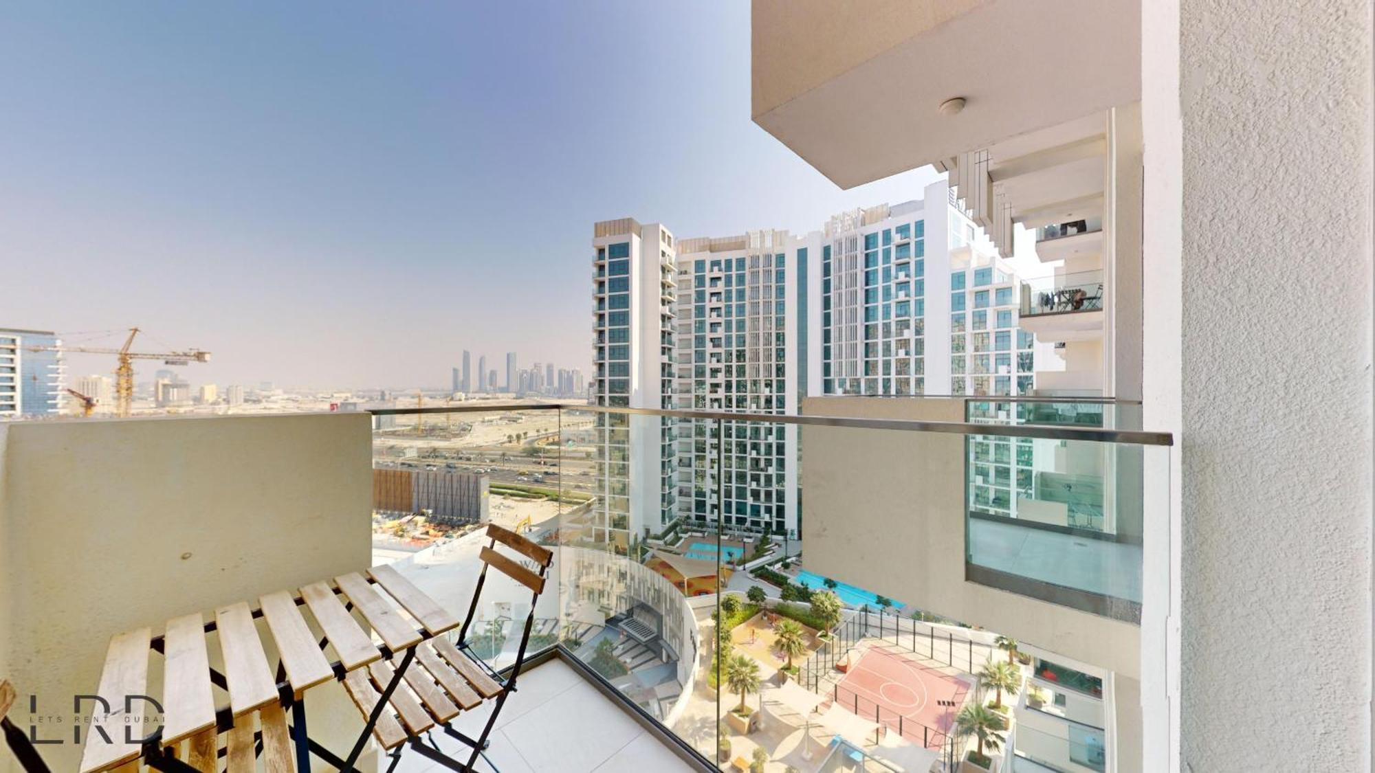 Apartment Stylish Retreat In Azizi Farhad *